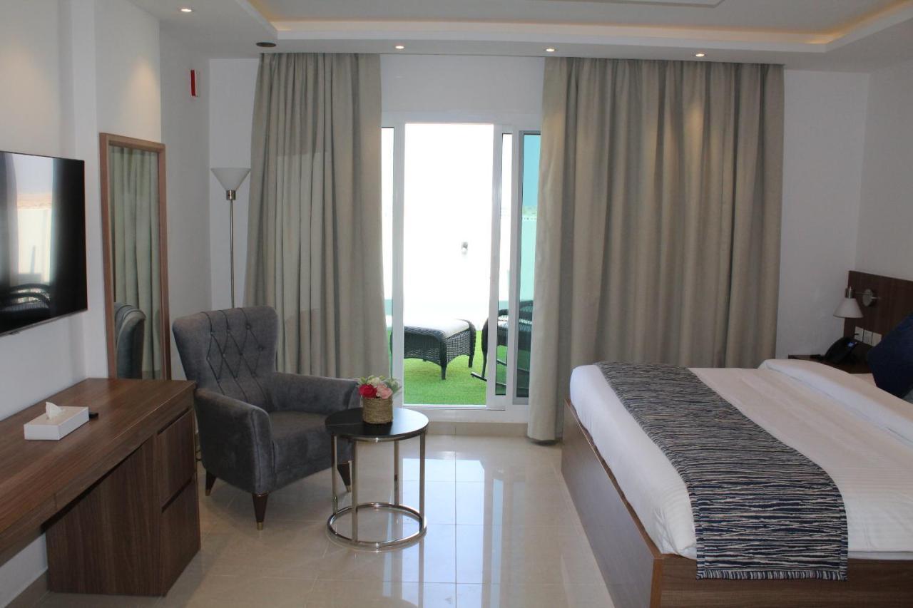 Duqm Express Hotel Exteriör bild